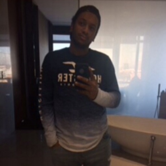 Meet your Posher, Anfernee - Picture 1 of 1